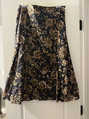 Jones New York Black A-Line Skirt with Gold Floral Print
